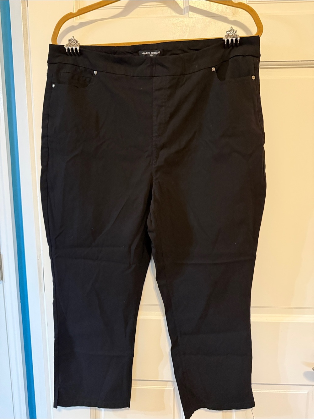 Mario Serrani Pull On Black Cropped Stretch Jeans - XL - 21” Inseam